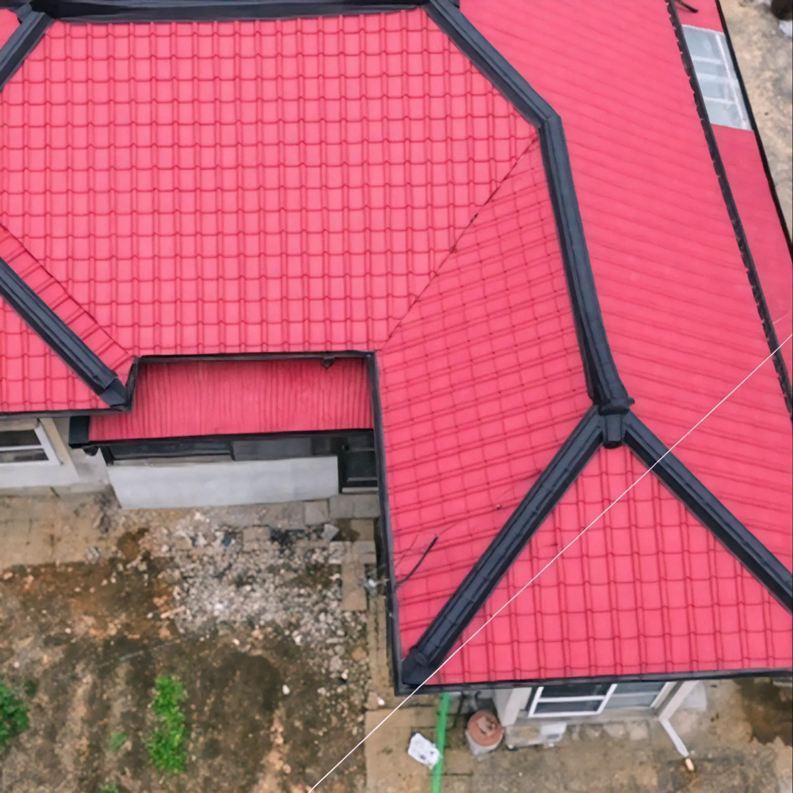 아산에서의 타일 지붕 서비스